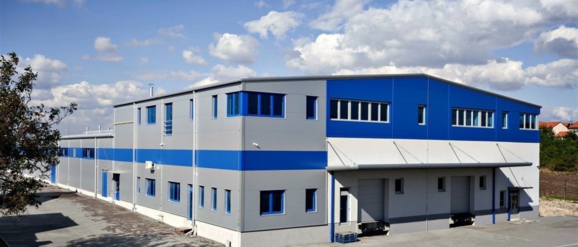 Administrativní a výrobní hala LCT Telnice