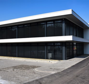 Administrativní hala s výrobou Podolí na klíč - 1023 m2