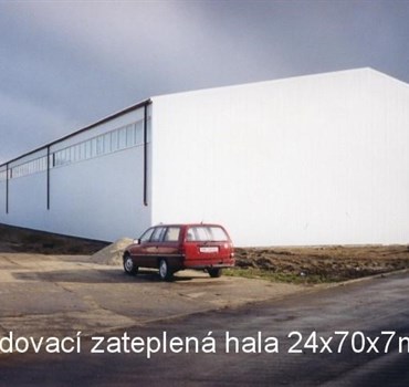 Realizovaná první velká hala r. 1998