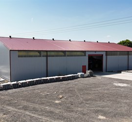 Nové referenční haly: od zemědělství po výrobu