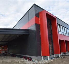 Stavby v pohybu: Aktuální rozpracované haly
